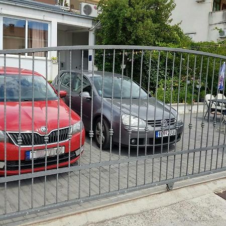 Apartments Centar - Mirjana Makarska Esterno foto