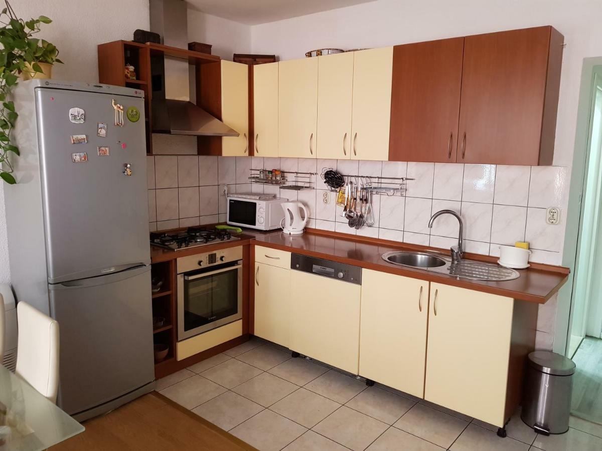 Apartments Centar - Mirjana Makarska Esterno foto