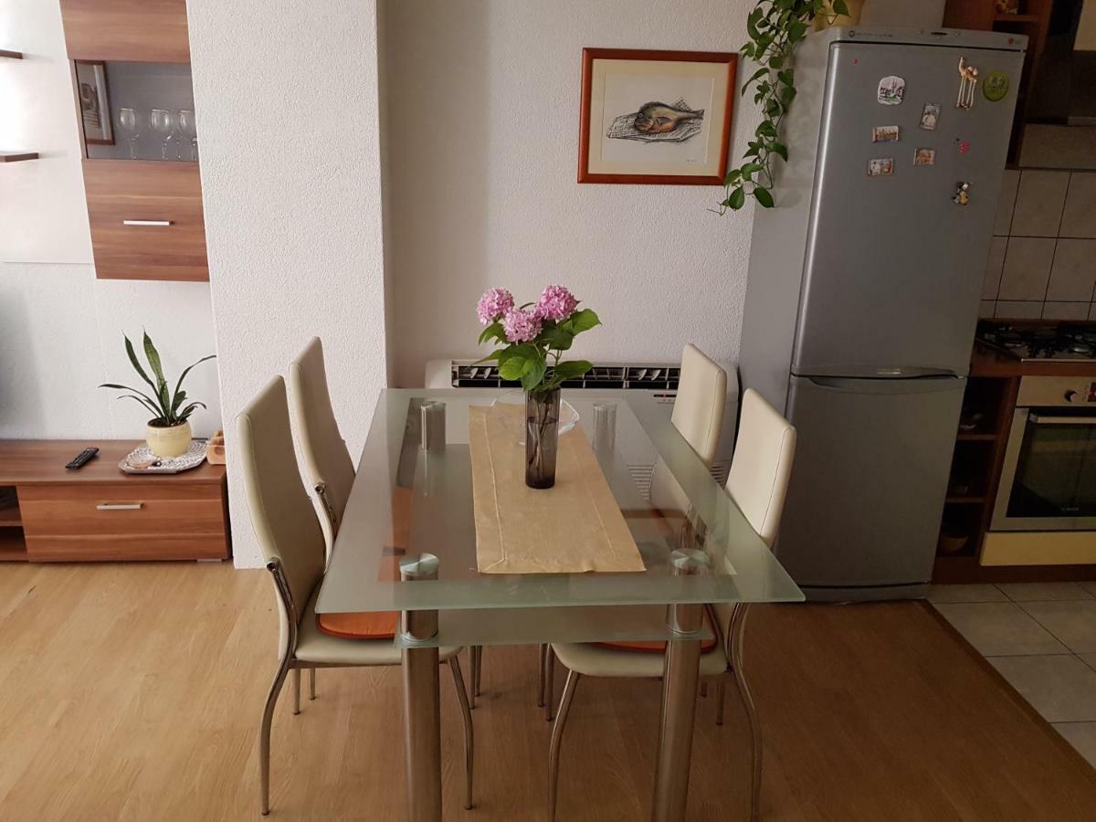 Apartments Centar - Mirjana Makarska Esterno foto