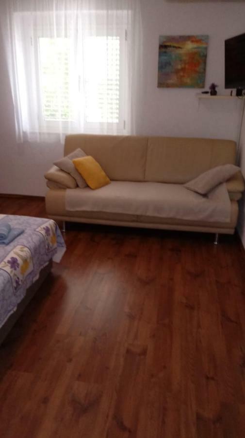 Apartments Centar - Mirjana Makarska Esterno foto